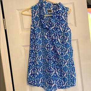 mud pie woman’s shirt with gorgeous detail